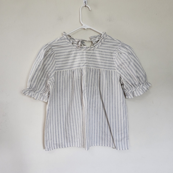 Madewell Ruffle-Neck Back Keyhole Oversized Top in Stripes size Small - Picture 3 of 8